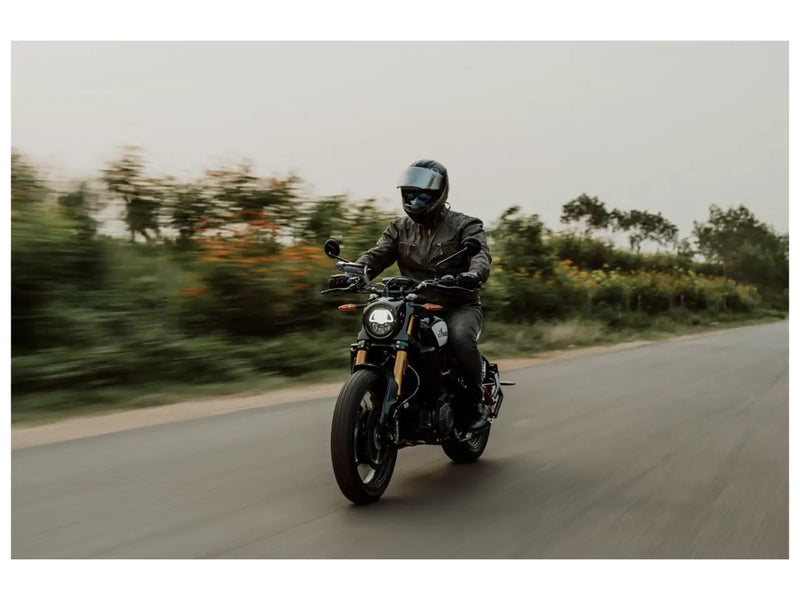 GekoGear Moto Snap Full HD (1080p) Motorcycle Dash Camera